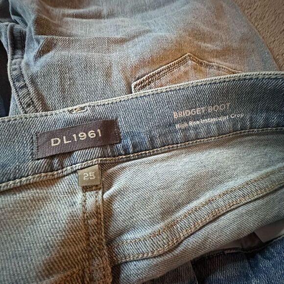 DL1961 Bridget Serenity Cropped Bootcut Jean Size 25 - Picture 5 of 7